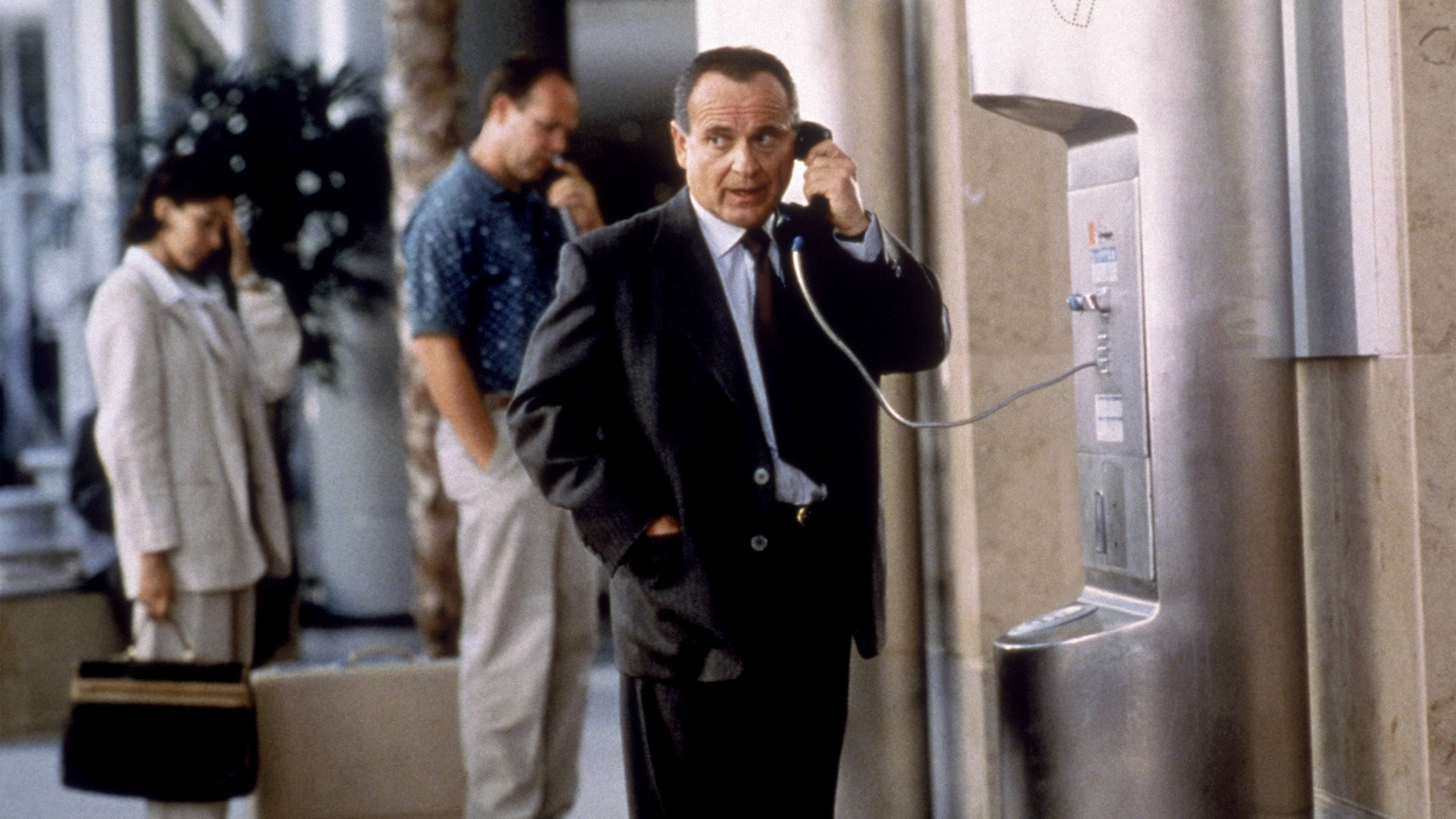 Poster backdrop for 8 Heads in a Duffel Bag