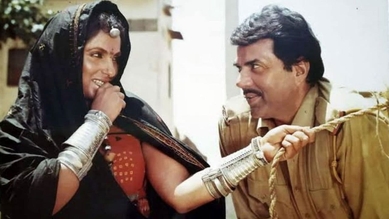 Poster backdrop for Batwara