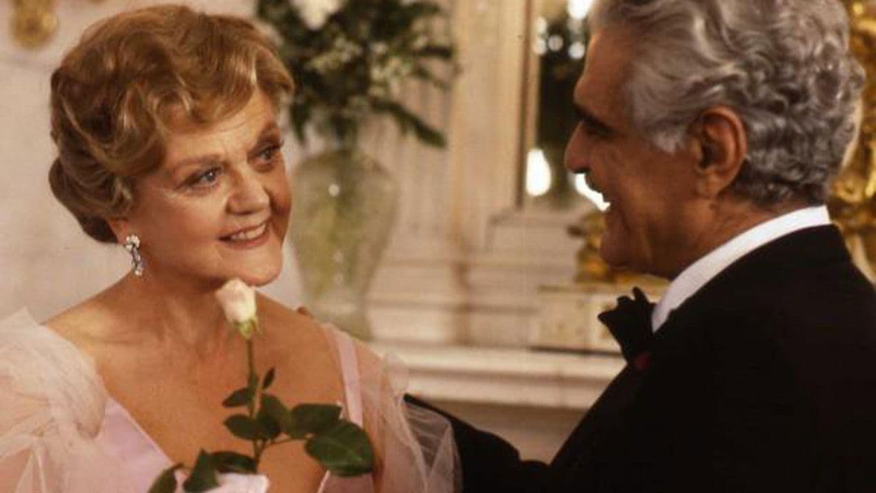 Poster backdrop for Mrs. 'Arris Goes to Paris