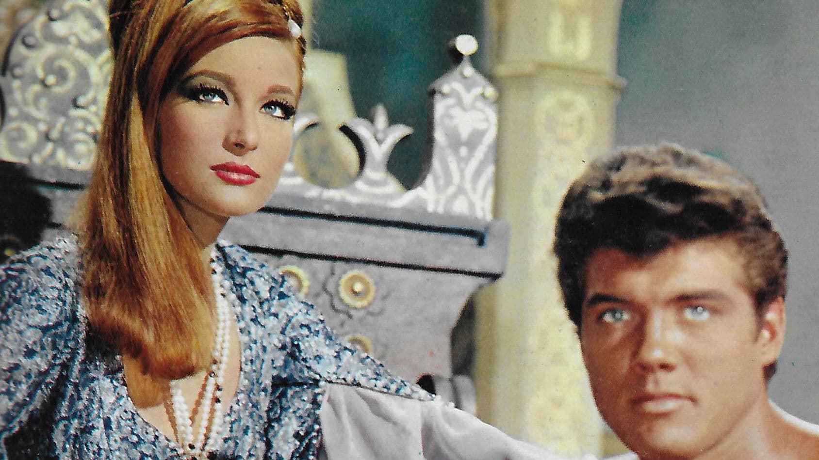 Poster backdrop for Hercules of the Desert