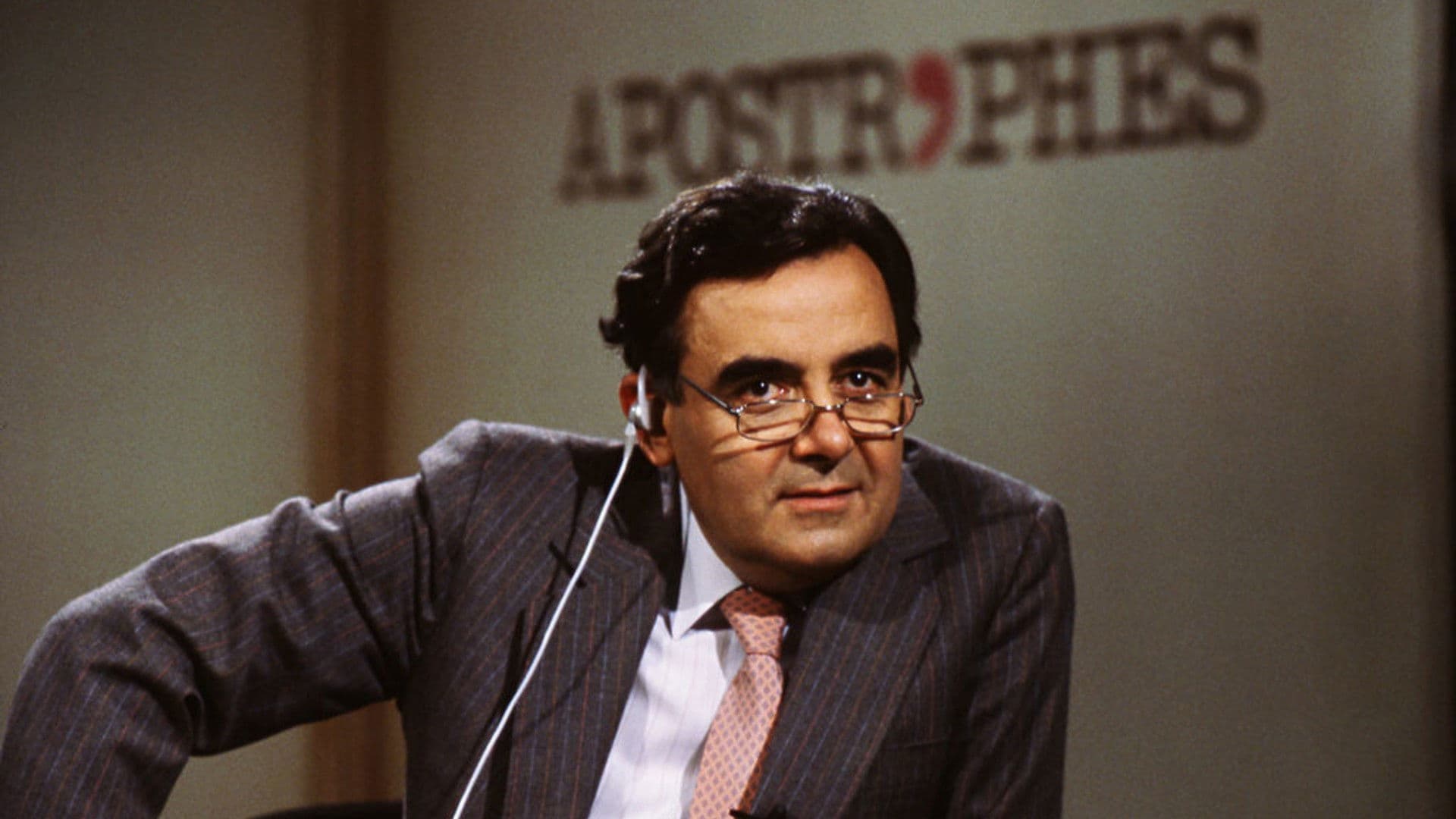 Poster backdrop for Apostrophes