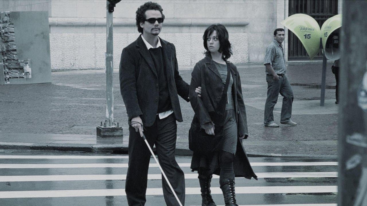 Poster backdrop for Nina