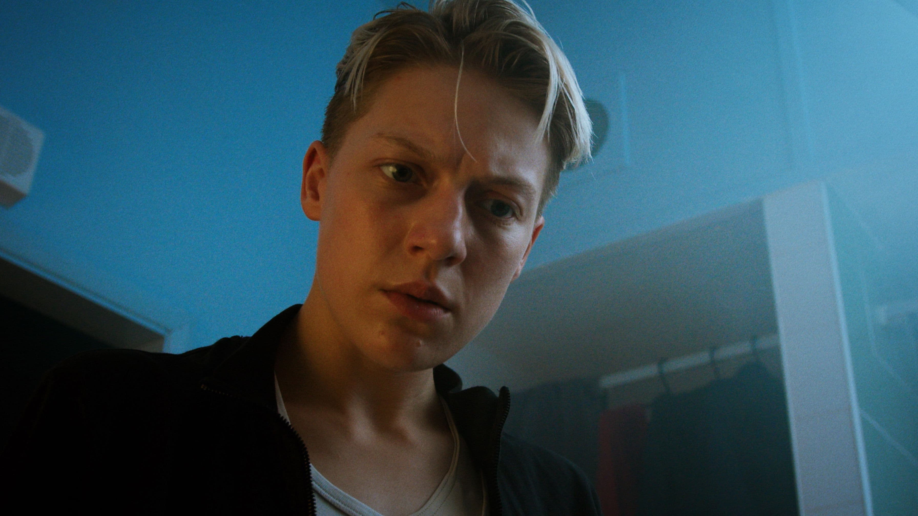 Poster backdrop for Microwave