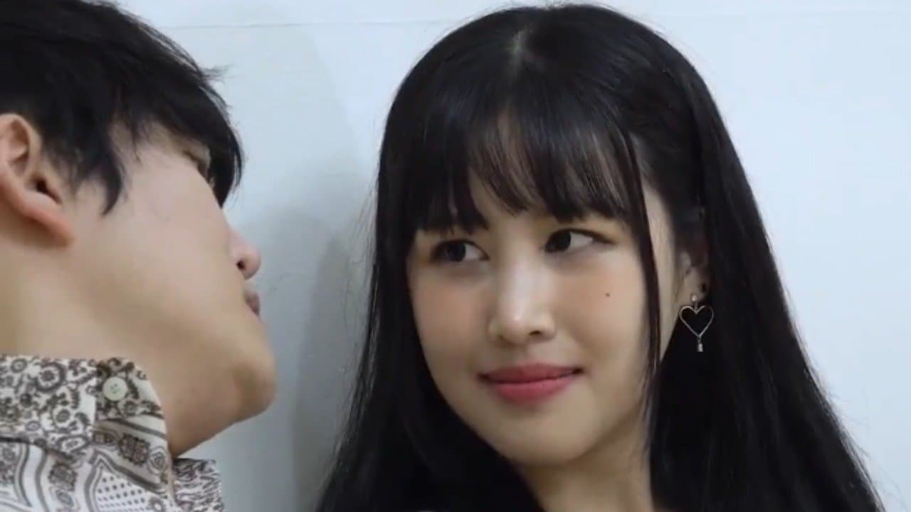 Poster backdrop for 18 Year Old Model Rika's Fancy Walk