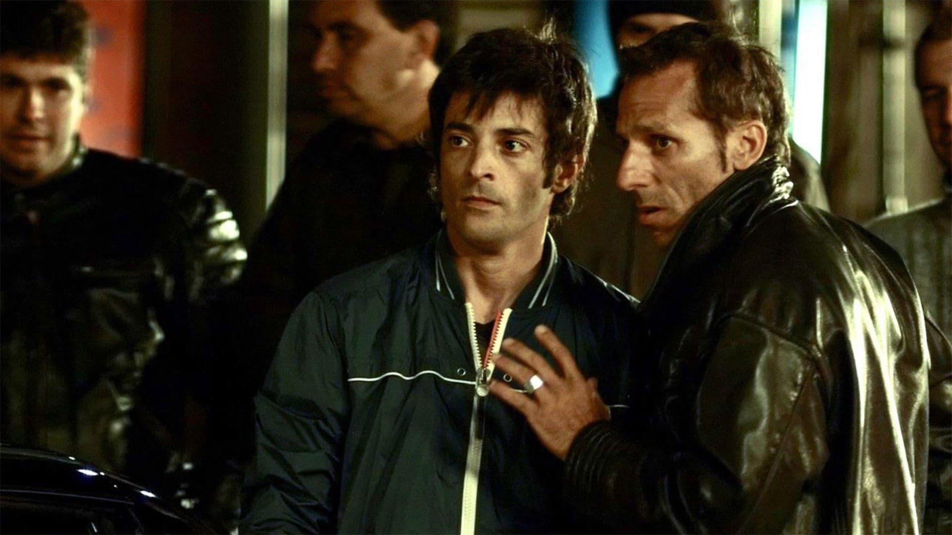 Poster backdrop for La leyenda