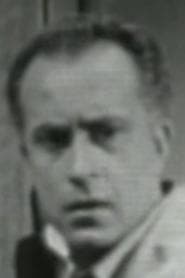 Actor Leslie Daniels as Tony Burton