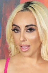 Actor Kylie Kingston