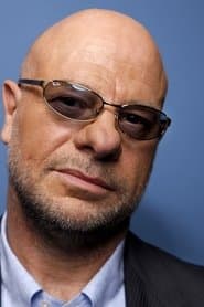 Actor Bernie Bonvoisin as Le facteur