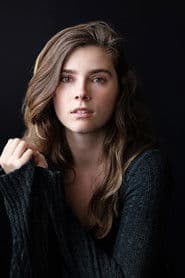 Actor Kylie Contreary