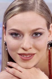 Actor Victoria Swinger