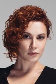 Actor Açelya Topaloğlu