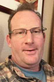 Actor Barclay Mullins