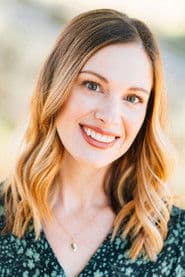 Actor Elisabeth Abbott