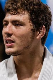 Actor Roberto Jimenez