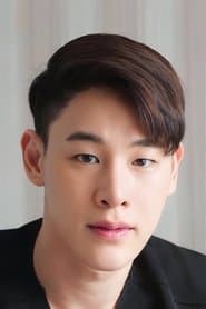 Actor Korawit Boonsri