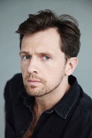 Actor Ilya Ermolov as Viktor