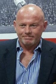 Actor Perry Groves