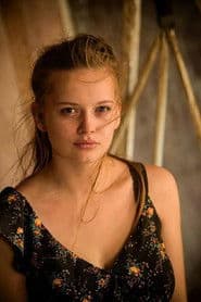 Actor Laura Renoncourt