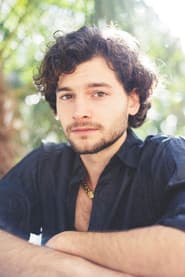 Actor Aaron Karl