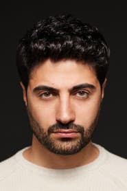 Actor Peiman Azizpour