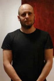 Actor Adrián Cardona