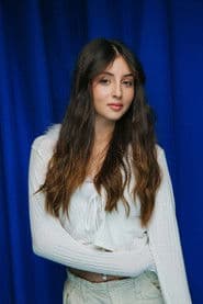 Actor Emma Alfi Aharon