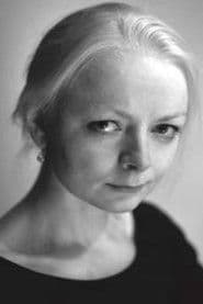 Actor Aïna Walle as Britt