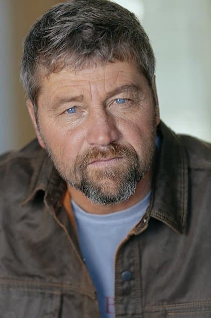 Actor Chris Mullinax