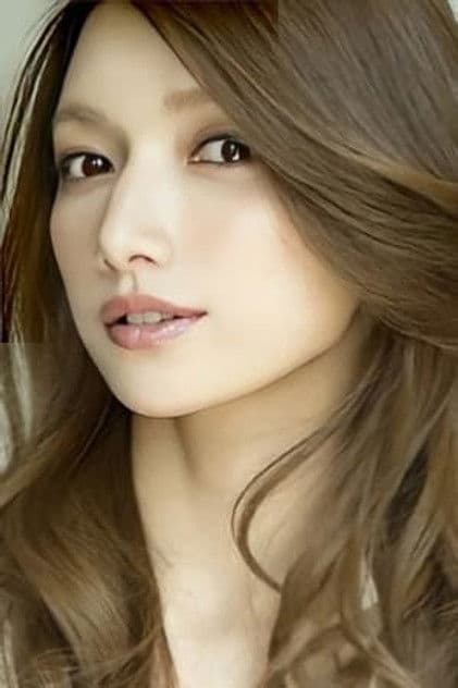 Actor Maki Goto