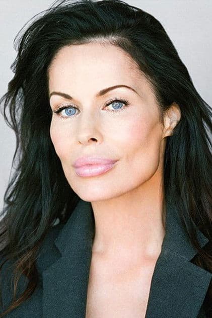 Actor Simona Williams