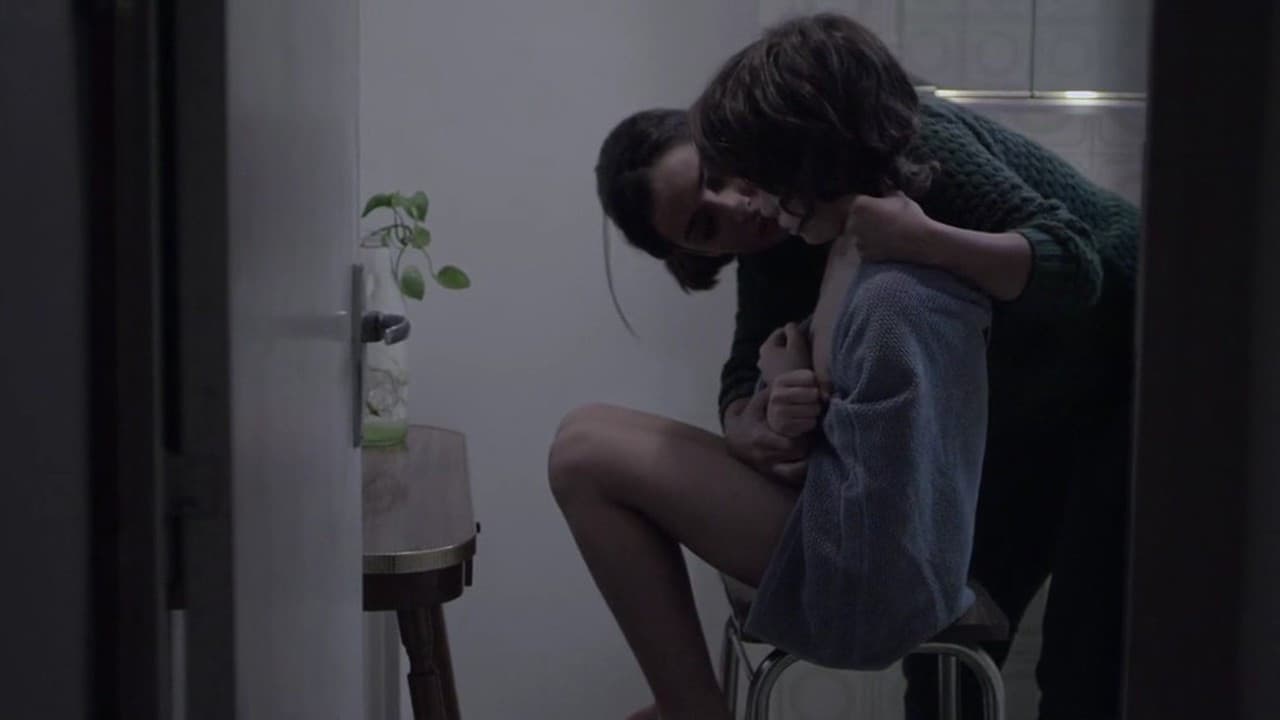 Poster backdrop for Moiré