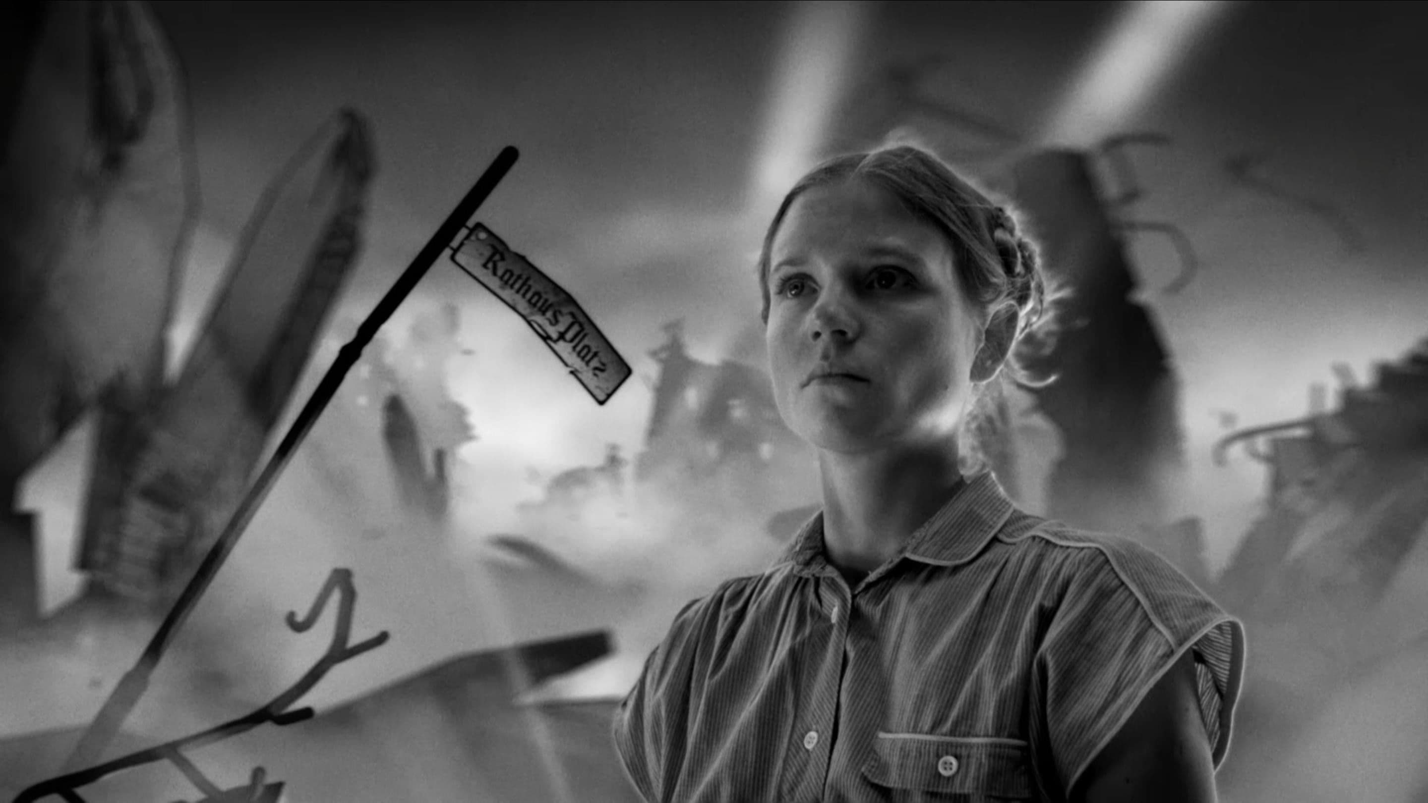 Poster backdrop for Wartime Portraits: Women