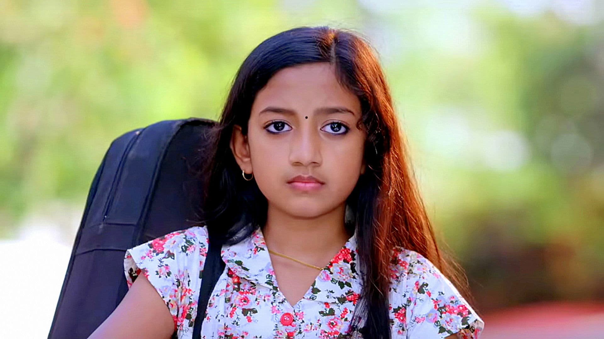 Poster backdrop for Utharam Parayathe...