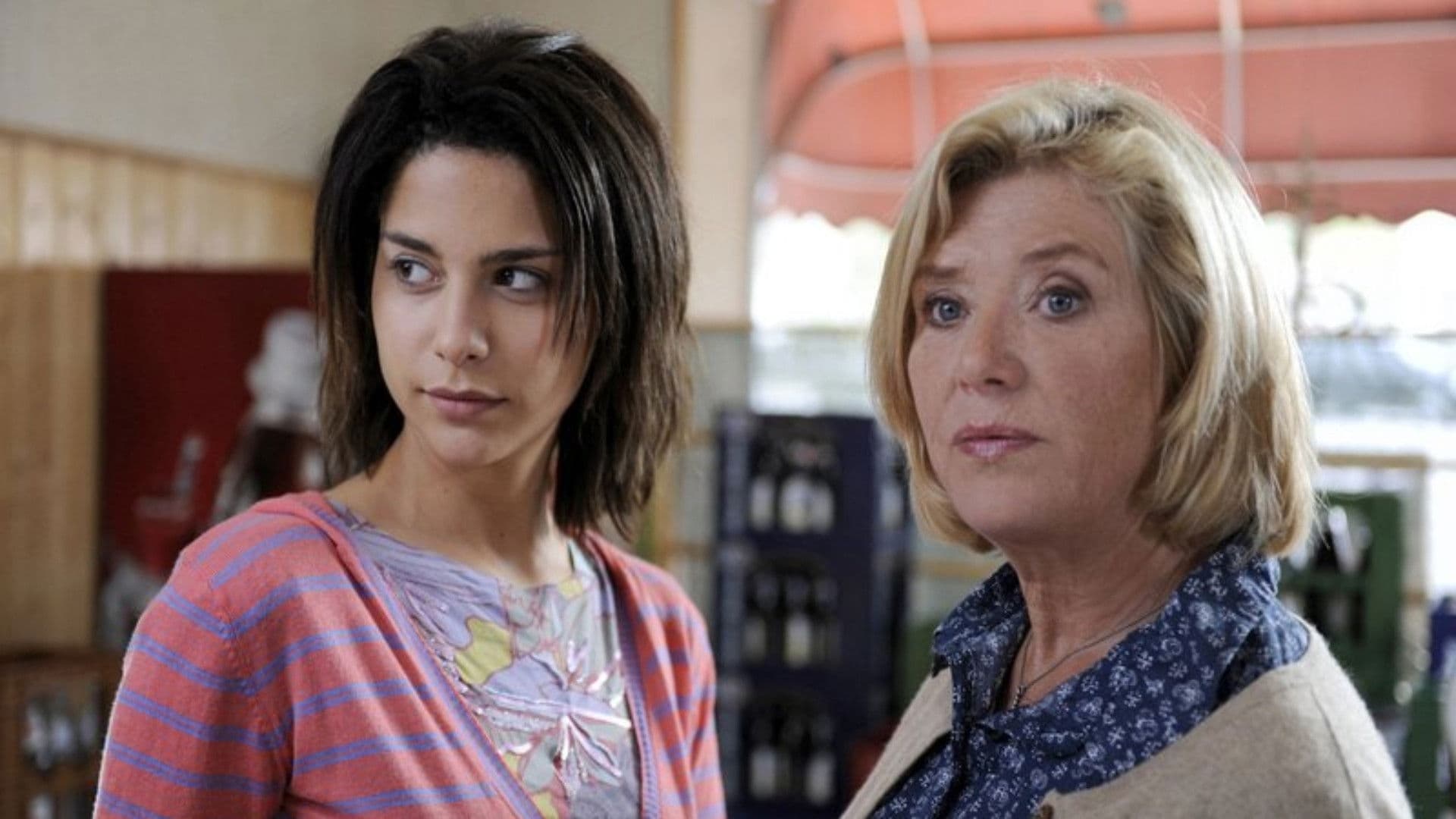 Poster backdrop for Zimmer mit Tante