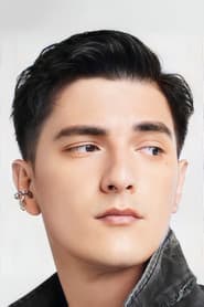 Actor Chinawut Indracusin